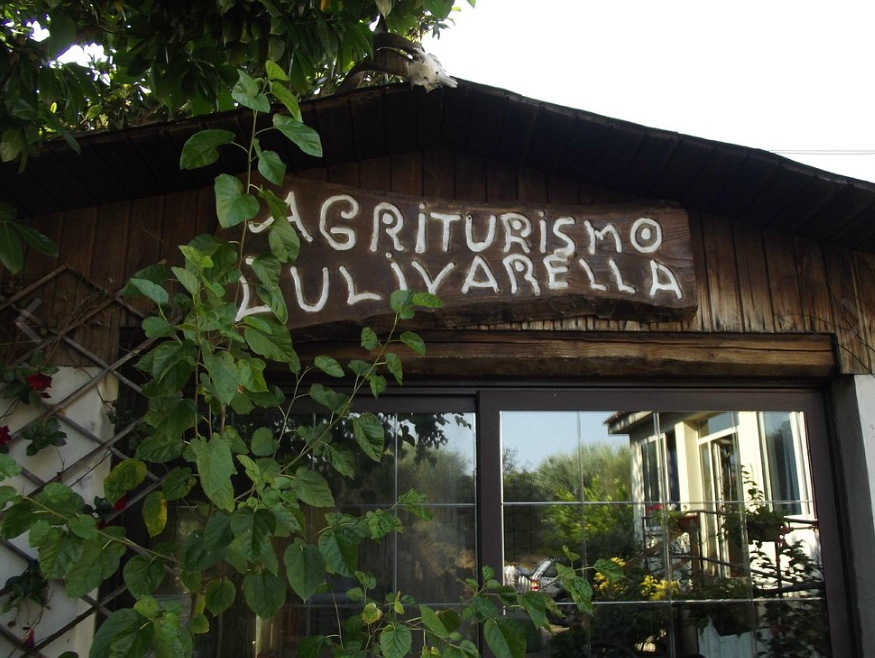 AGRITURISMO ULIVARELLA
